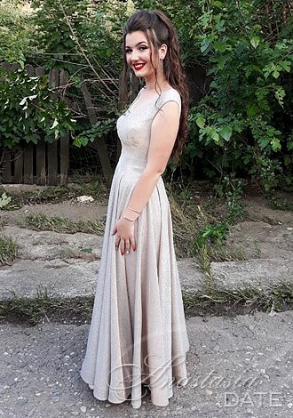 Beautiful single Macedonian woman Tijana from Skopje, 21 ...